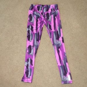 Patterned Reebok Athletic Leggings